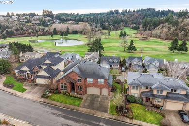 This beautiful home is elegant and sophisticated yet warm and - photo 2