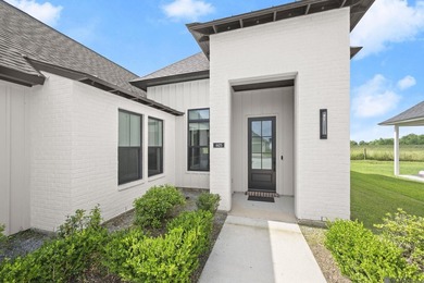 Experience exceptional design and craftsmanship in this modern - photo 3