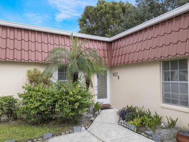 Enjoy easy Florida living in this beautifully maintained and - photo 3