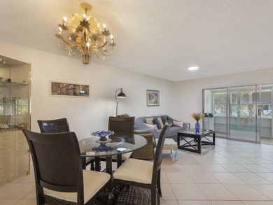 Enjoy easy Florida living in this beautifully maintained and - photo 9