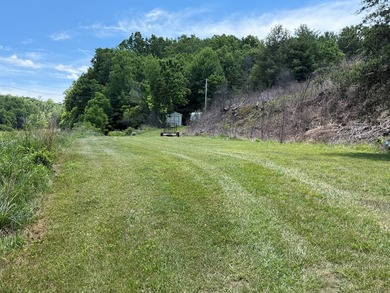 8.5 +/- acres of rural land with abundant wildlife and plenty of - photo 28