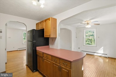 This property has the feel buyers are hoping to find when they - photo 8