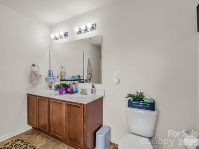 Welcome to 104 Bermuda Run, perfectly situated with the Deer - photo 32