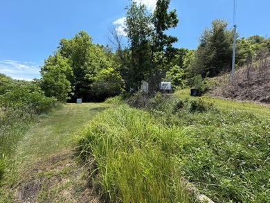 8.5 +/- acres of rural land with abundant wildlife and plenty of - photo 34