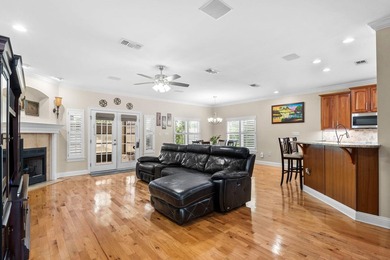Custom-built beauty in the gated community of Magnolia - photo 9