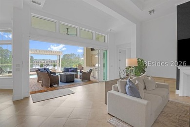 Custom, custom, custom... an extraordinary residence where every - photo 2
