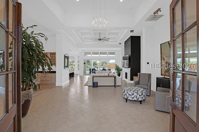 Custom, custom, custom... an extraordinary residence where every - photo 6