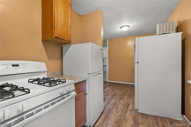 Don't miss this opportunity to own a well-maintained 3-Bedroom - photo 5