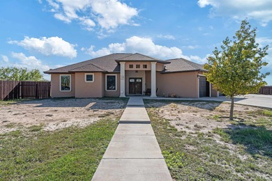 Lake Home For Sale in Del Rio, Texas