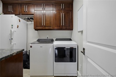 Experience luxury living in this extraordinary downtown - photo 22