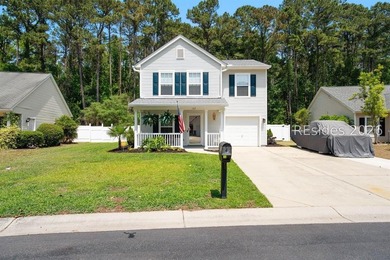 Beautifully renovated 3-bedroom, 2-bath home ideally located - photo 2