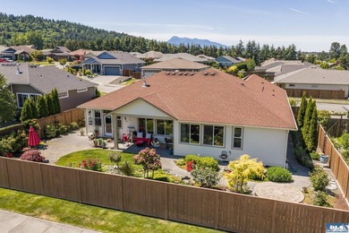 Come home to one of Sequim's premier neighborhoods! Located just - photo 34