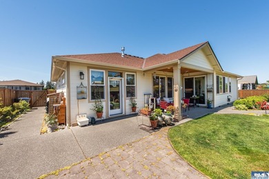 Come home to one of Sequim's premier neighborhoods! Located just - photo 40
