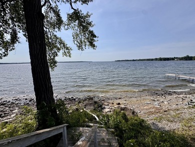 1421 Lake Shore Road offers stunning, year-round views of Lake - photo 3