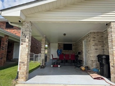 Lake Pontchartrain Townhome/Townhouse For Sale in New Orleans Louisiana