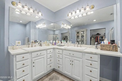 EXPERIENCE ULTIMATE COASTAL LUXURY IN THIS STUNNING BEACHFRONT - photo 22