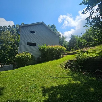 Looking for a spacious 4 bedroom 3.5 bathroom home with a full - photo 7
