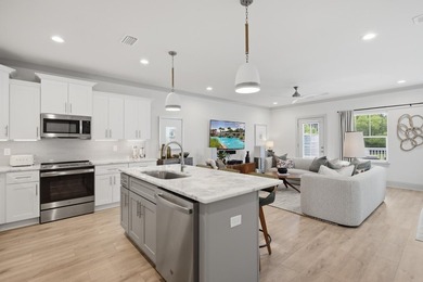 Welcome to Villas on the Fairway and this beautifully designed - photo 4
