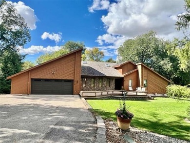 Lake Redwood Home Sale Pending in Redwood Falls Minnesota