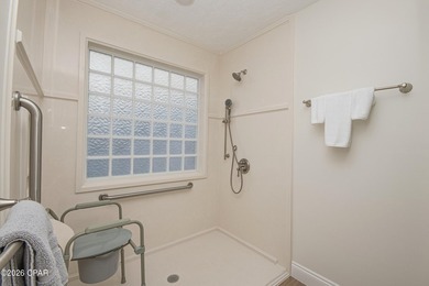 Welcome home to this beautifully updated ranch-style residence - photo 14