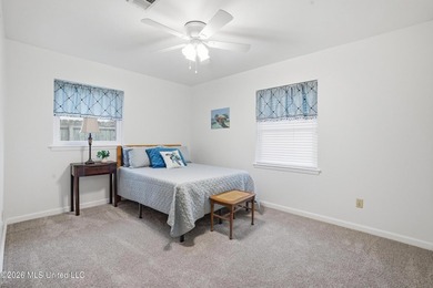 Welcome home to this surprisingly spacious 4 bedroom, 2 bath - photo 19