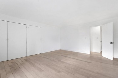 Prestigious Boulevard East top floor unit with breathtaking NYC - photo 21