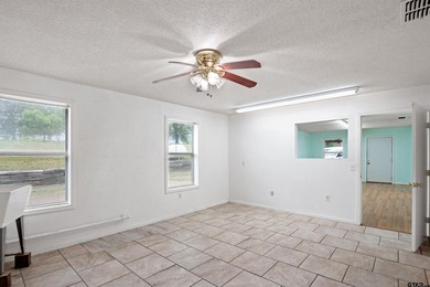 Welcome to this remarkable 3-bedroom, 2-bath home offering - photo 6