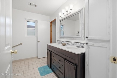 Welcome home to this surprisingly spacious 4 bedroom, 2 bath - photo 26