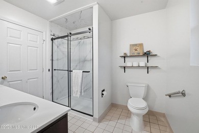 Welcome home to this surprisingly spacious 4 bedroom, 2 bath - photo 27