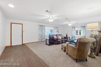 Welcome home to this surprisingly spacious 4 bedroom, 2 bath - photo 30