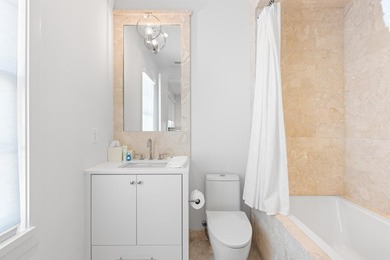 Designed by Khoury Vogt Architects and built by Alys Beach - photo 34