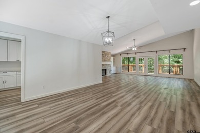 Welcome to your beautifully updated home in the highly - photo 5