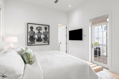 Designed by Khoury Vogt Architects and built by Alys Beach - photo 39