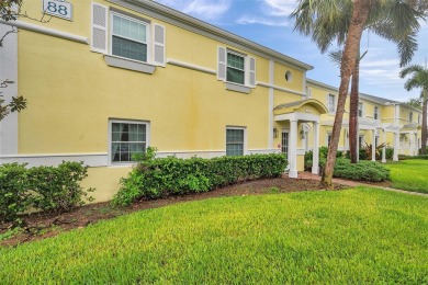 Lake Condo For Sale in St. Petersburg, Florida