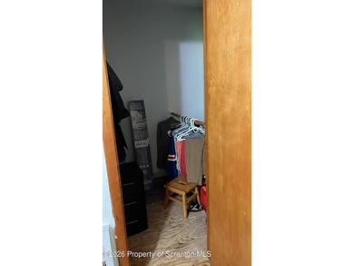 Handyman Special with Incredible potential on 1.18 acres!Welcome - photo 15