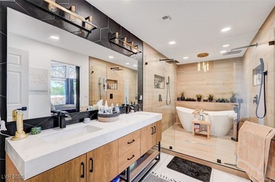 BEAUTIFUL SINGLE-STORY HOME LOCATED IN THE PRESTIGIOUS GATED