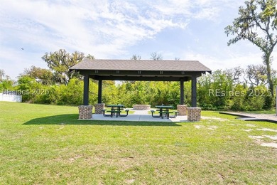 Step into this move-in ready home with an open-concept layout - photo 21