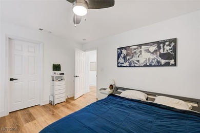 BEAUTIFUL SINGLE-STORY HOME LOCATED IN THE PRESTIGIOUS GATED