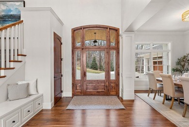 Experience the pinnacle of lakeside luxury with this - photo 25