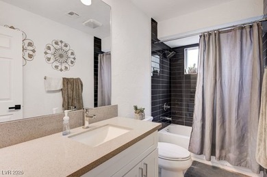 BEAUTIFUL SINGLE-STORY HOME LOCATED IN THE PRESTIGIOUS GATED