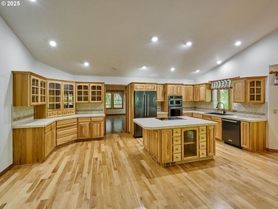 Desirable Multi-Generational Living at Its Finest! This unique - photo 32