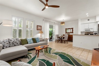 A serene island retreat awaits in the gated Coconut Plantation - photo 3