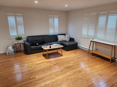 Additional listing photo 2