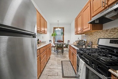 JUST REDUCED!!! FULLY RENOVATED!!! 1-bedroom, 1-bath co-op - photo 11