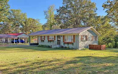 Tennessee River - Hardin County Home For Sale in Crump Tennessee