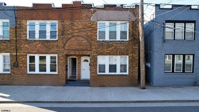 Turnkey Cash Flow Duplex with Guaranteed Income Component! - photo 1