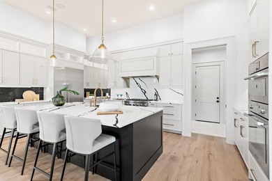 Less than a mile from the beach! Finishes and details are - photo 3