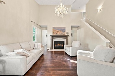 Welcome to 1345 RayLynn Dr. A meticulously maintained home - photo 7