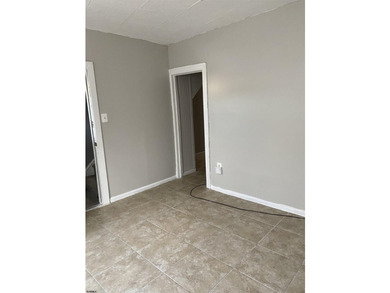 Turnkey Cash Flow Duplex with Guaranteed Income Component! - photo 9