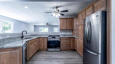 IMMACULATE Ranch on lot with Lake view from several angles! - photo 2